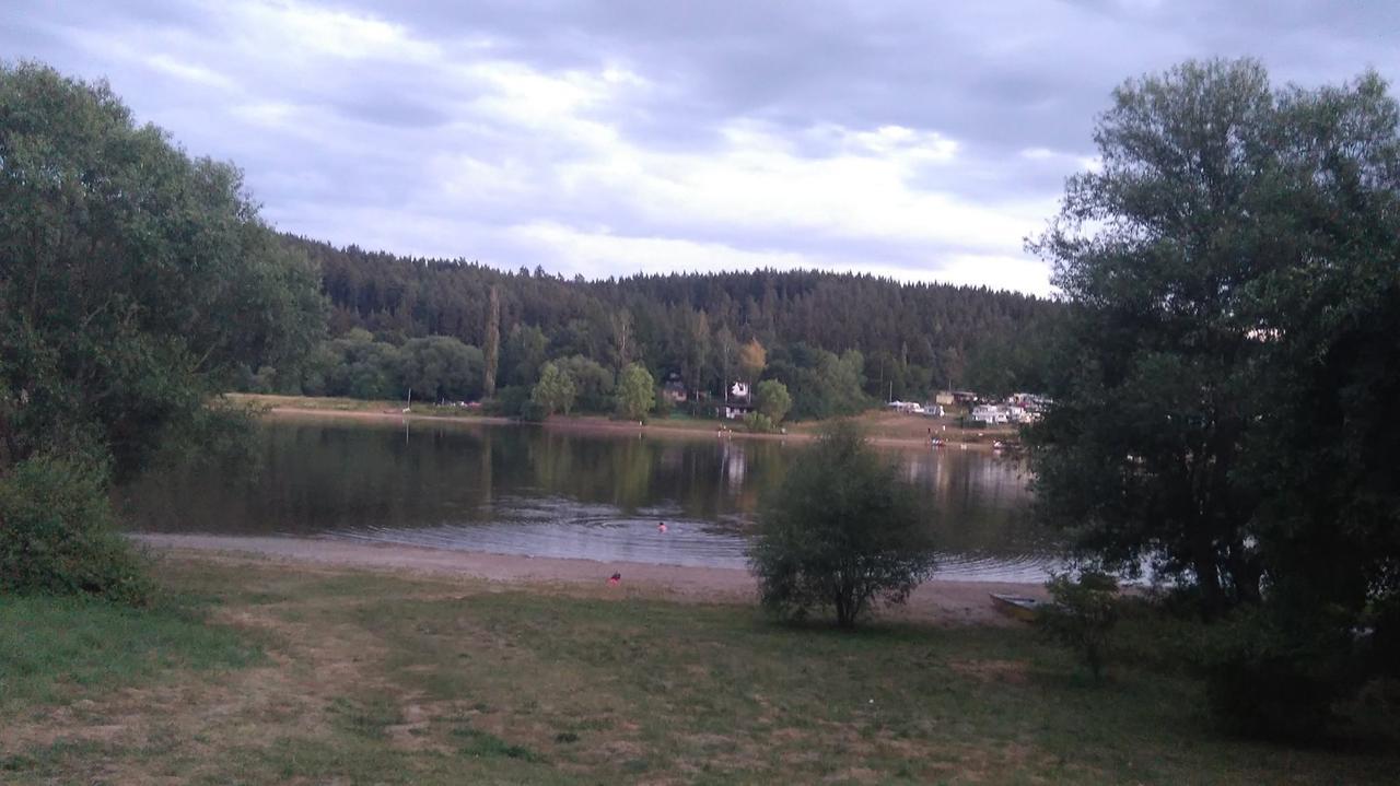 Rybářská Chata U Sumce Stříbro Esterno foto